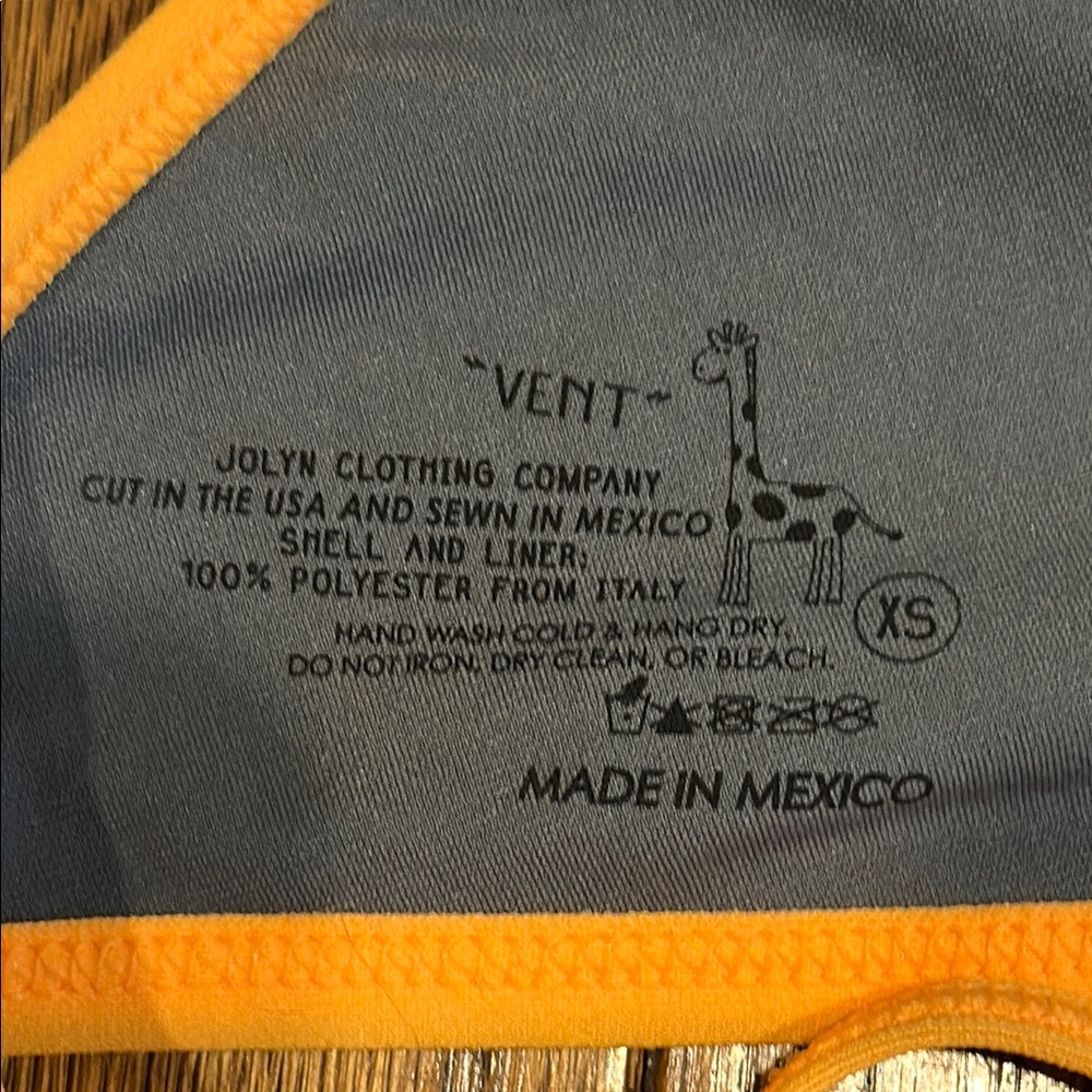 Never worn! Jolyn Vent Bikini top XS Mango - Picture 3 of 4
